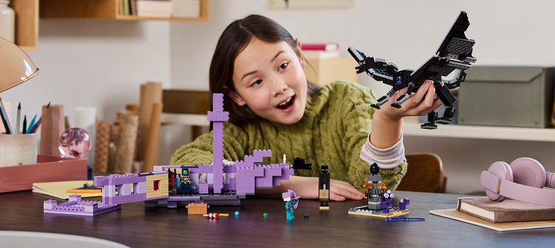 LEGO Minecraft - Drak z Enderu a loď z Endu