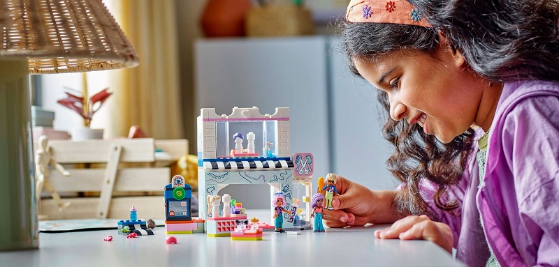 LEGO Friends - Kadeřnictví a obchod s doplňky