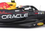 Bburago Oracle Red Bull Racing RB19 1:18 #1 Verstappen