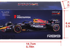 Bburago Signature Red Bull Racing RB19 1:43 #1 Verstappen