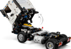 LEGO Technic - Nákladní auto Volvo FMX a elektrický bagr Volvo EC230