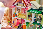 LEGO Friends - Apartmány a obchody v městečku Heartlake