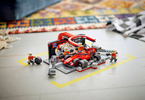 LEGO City - Zastávka v boxech F1® a personál s vozem Ferrari