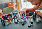 LEGO City - Garáž F1® a vozy Mercedes-AMG a Alpine