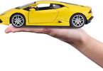 Maisto Lamborghini Huracán LP 610-4 1:24 perlově žlutá