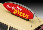 Revell Volkswagen T3 Bus Surfer Boy (1:25)