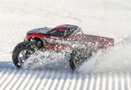 RC model auta Traxxas E-Maxx 1:8 Brushless: Ukázka jízdy ve sněhu