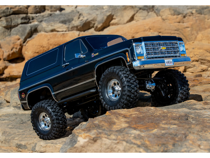 1:10 Traxxas TRX-4 Chevrolet K5 Blazer RTR (Black)