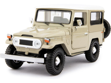 Maisto Toyota Land Cruiser FJ40 1960 1:36 béžová / MA-21001-22899B