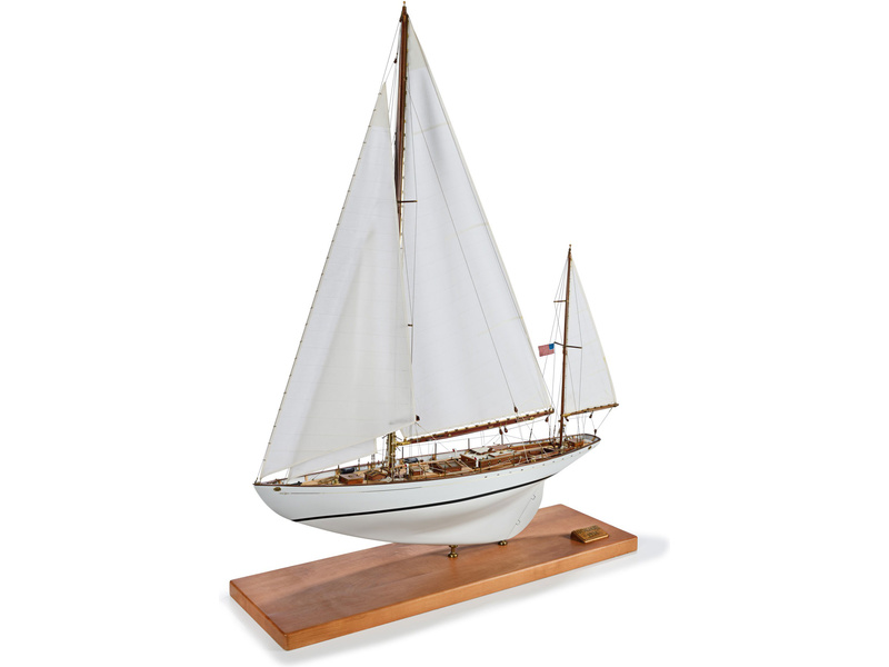 AMATI Dorade plachetnica Fastnet cup 1931 1:20 kit KR-25032