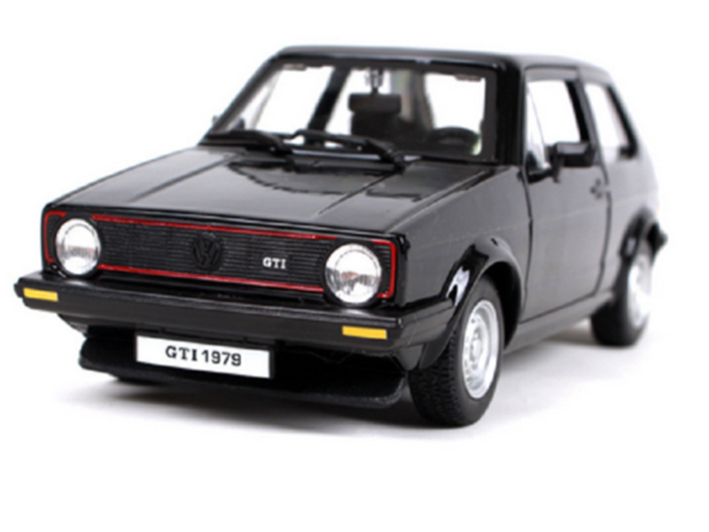 Bburago Volkswagen Golf MK1 GTI 1:24 čierna BB18-21089B